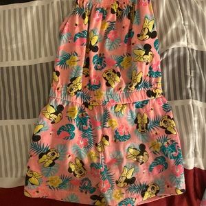 One piece set size 4t selling for 5 dollars each